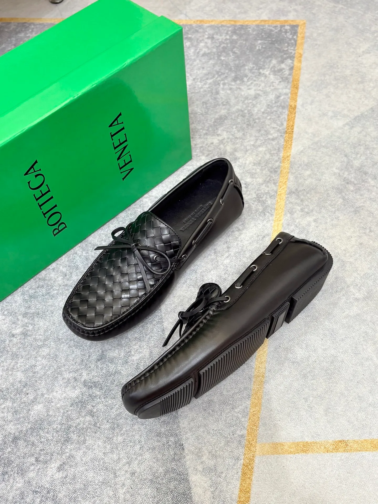 P420💰 (Niu Li + Niu Pad) [BV] The latest hot style‼ ️Casual men's shoes, uppers imported first-layer cowhide ➕Full imported cowhide lining✔️Exquisite workmanship, excellent foot feel, special rubber soles✔️, cool and fashionable, the latest fashion, fashionable outsole, hurry up.  Code number: 38-44 (can be customized to 37.45, non-refundable)